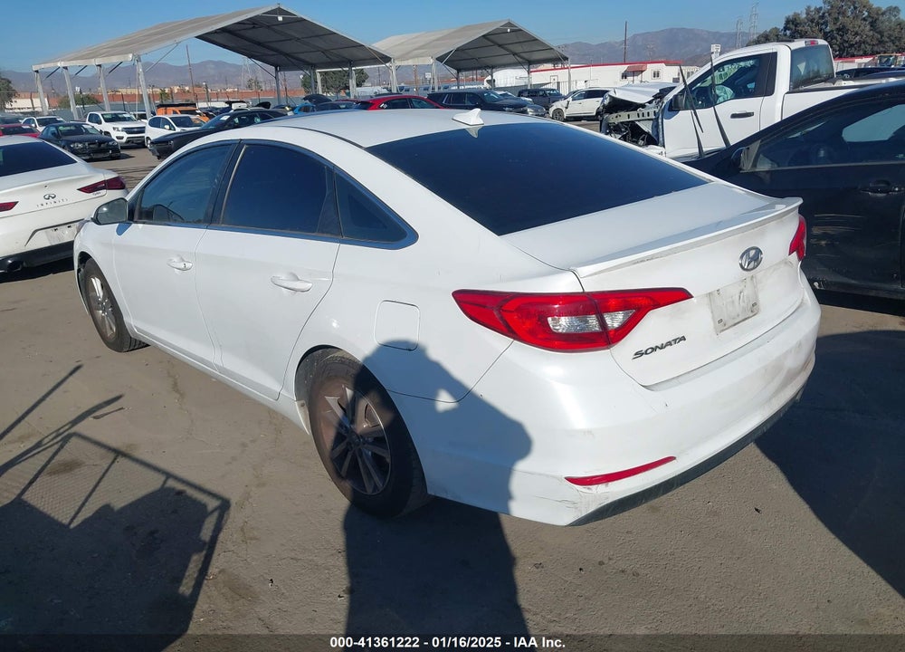 2017 HYUNDAI SONATA VIN: 5NPE24AF2HH582501