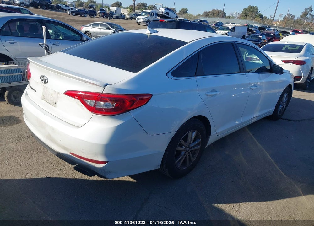 2017 HYUNDAI SONATA VIN: 5NPE24AF2HH582501
