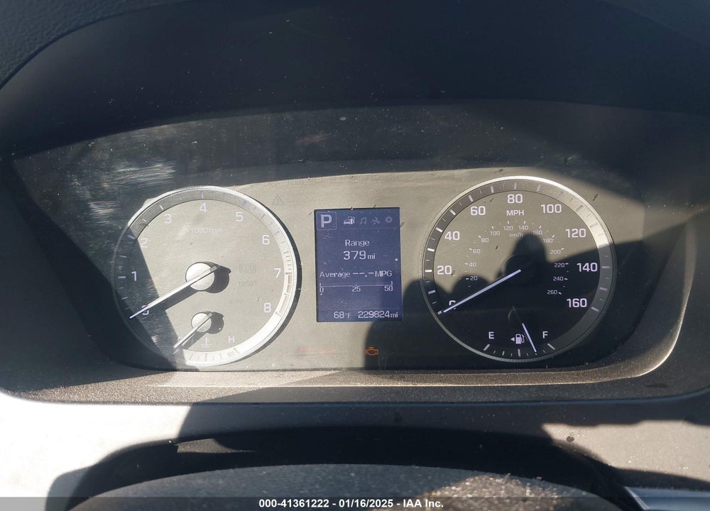 2017 HYUNDAI SONATA VIN: 5NPE24AF2HH582501
