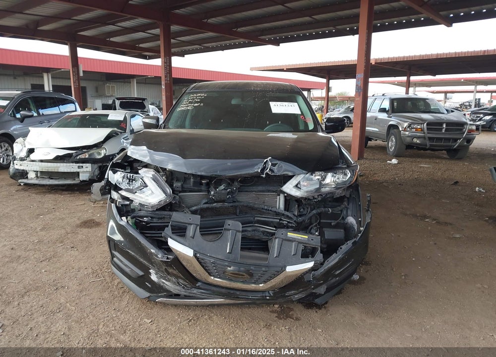 2018 NISSAN ROGUE S VIN: KNMAT2MT1JP605407