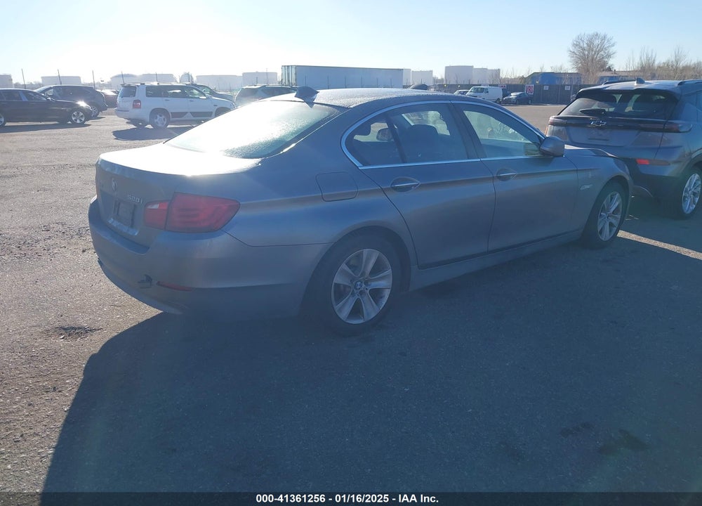 2013 BMW 528I XDRIVE VIN: WBAXH5C53DD111729