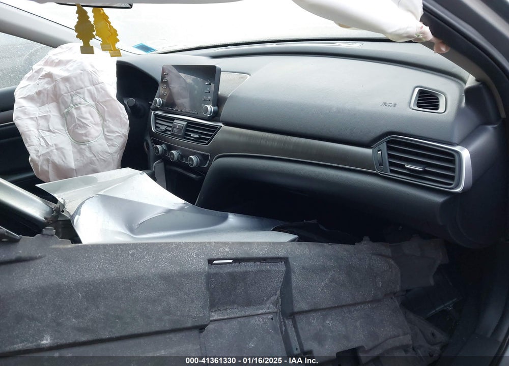 2018 HONDA ACCORD VIN: 1HGCV1F15JA064844