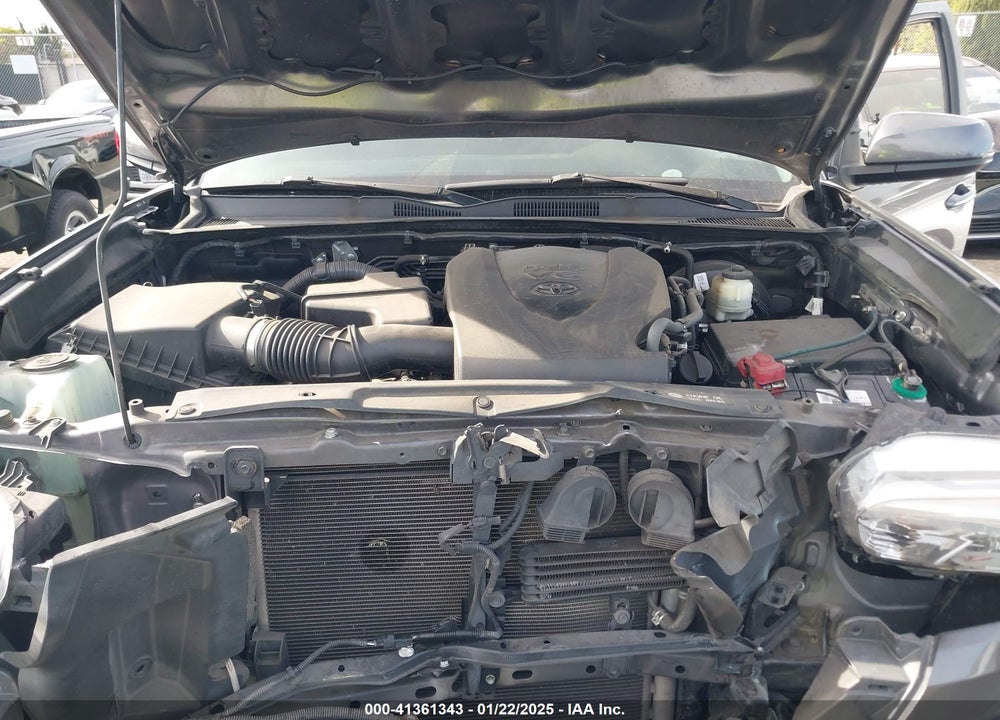 2017 TOYOTA TACOMA SR5 V6 VIN: 5TFAZ5CN4HX044374