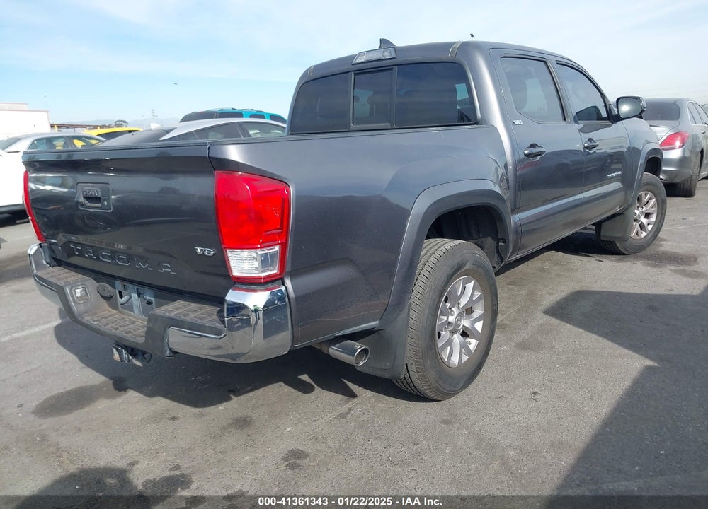 2017 TOYOTA TACOMA SR5 V6 VIN: 5TFAZ5CN4HX044374