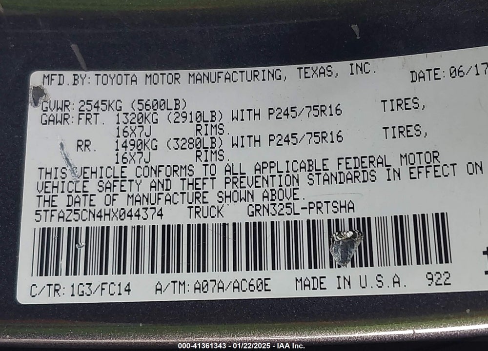 2017 TOYOTA TACOMA SR5 V6 VIN: 5TFAZ5CN4HX044374