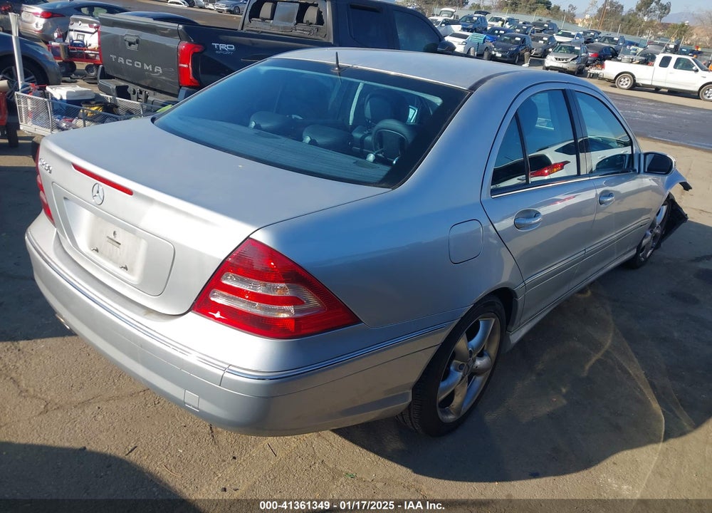 2006 MERCEDES-BENZ C 230 SPORT VIN: WDBRF52H96A878016