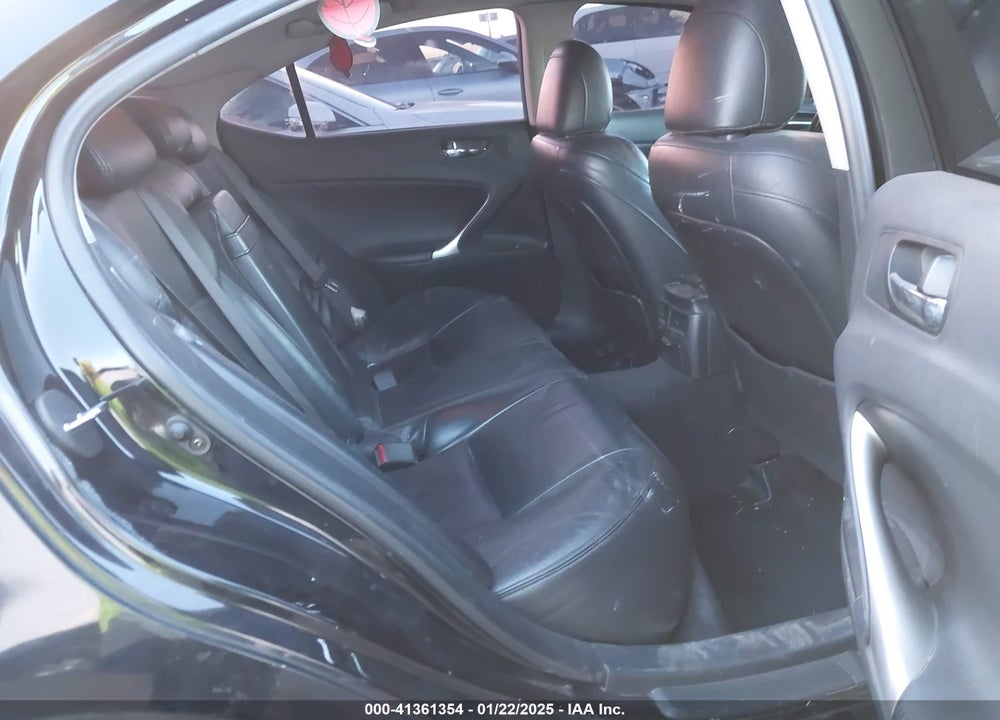 2006 LEXUS IS 250 VIN: JTHBK262865010695