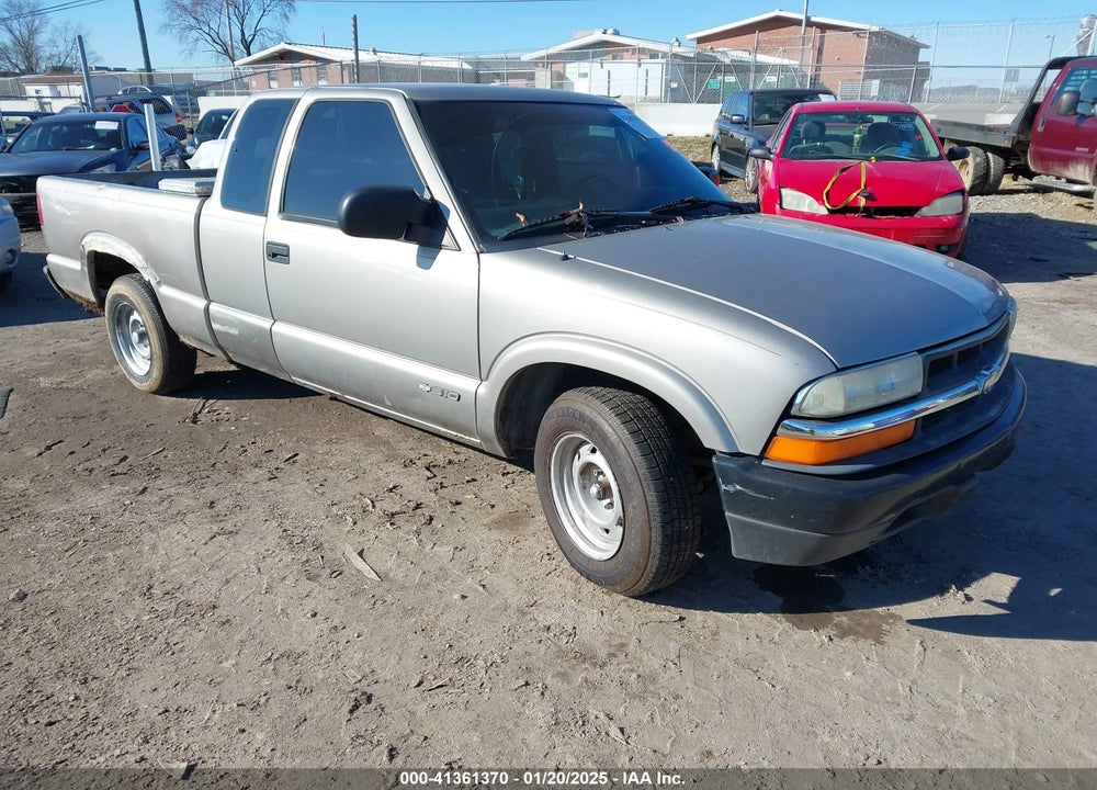 2002 CHEVROLET S-10 VIN: 1GCCS195328107852
