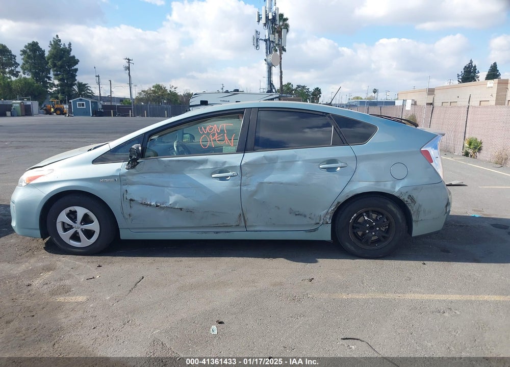 2013 TOYOTA PRIUS VIN: JTDKN3DU6D5699538