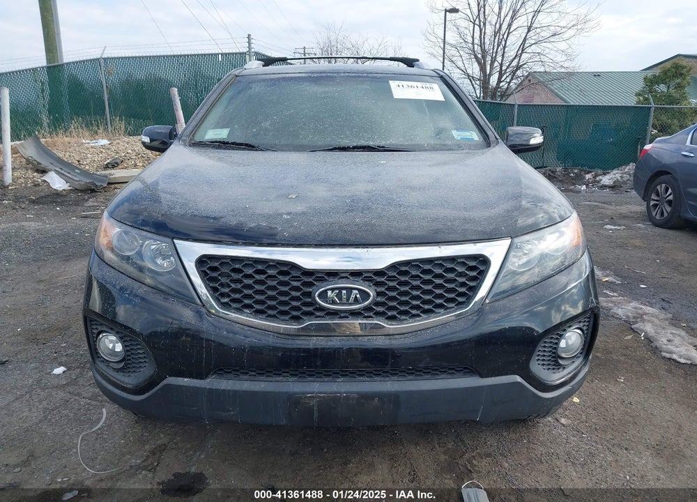 2013 KIA SORENTO LX VIN: 5XYKT3A69DG416424