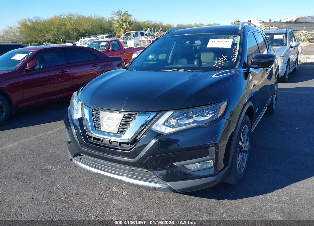 2017 NISSAN ROGUE HYBRID SL VIN: 5N1ET2MT4HC786131