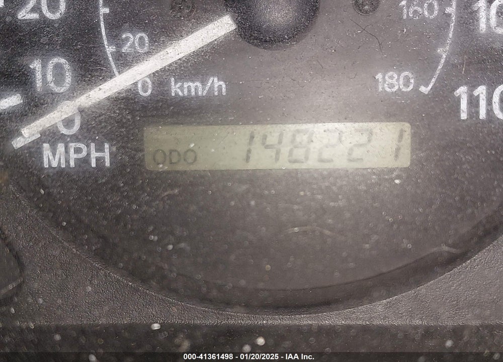 2001 TOYOTA COROLLA CE VIN: 2T1BR12E81C408556
