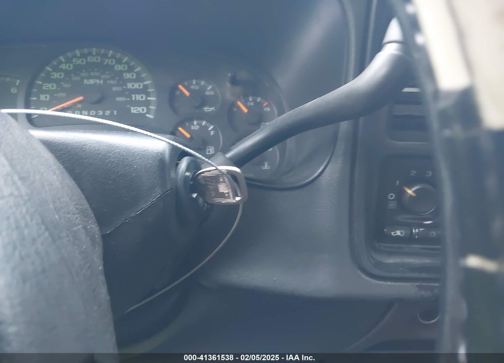 2006 GMC SIERRA 1500 VIN: 1GTEC19V66Z165833