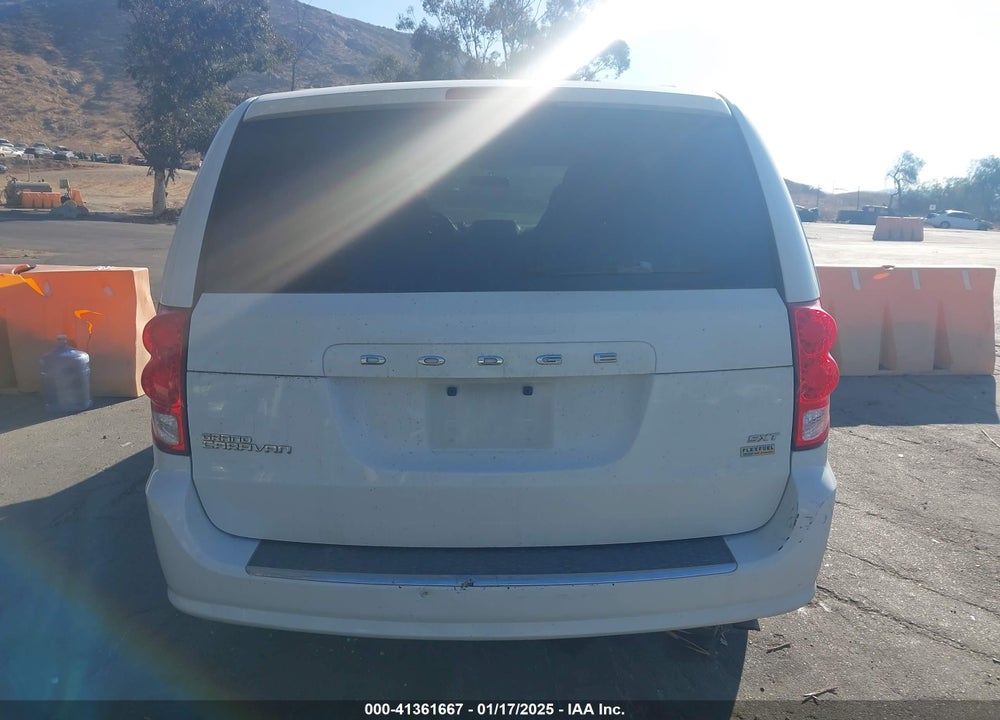 2016 DODGE GRAND CARAVAN SXT VIN: 2C4RDGCG9GR329745