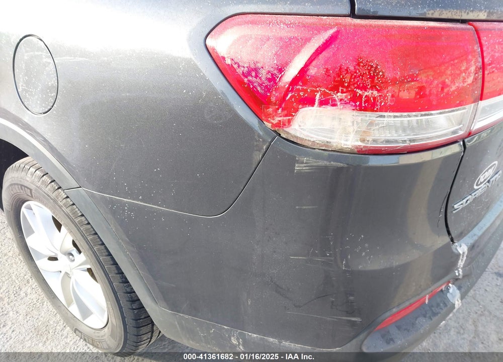 2017 KIA SORENTO 3.3L LX VIN: 5XYPGDA52HG291036