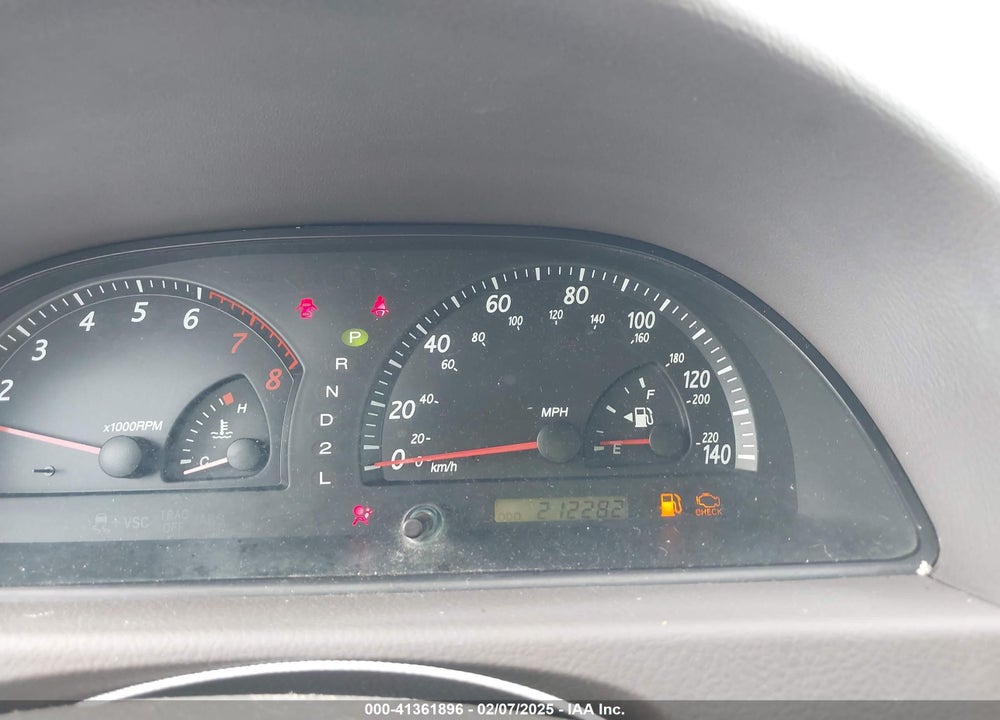 2004 TOYOTA CAMRY LE VIN: 4T1BE32K14U816865