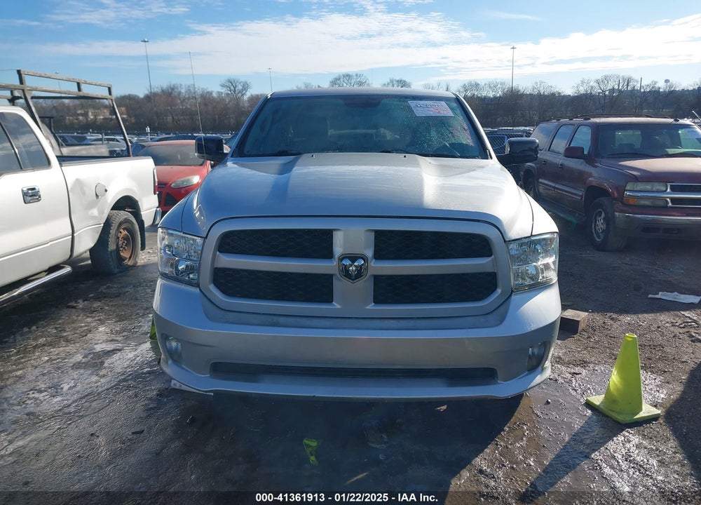 2017 RAM 1500 EXPRESS 4X4 6'4 BOX VIN: 1C6RR7FTXHS587855