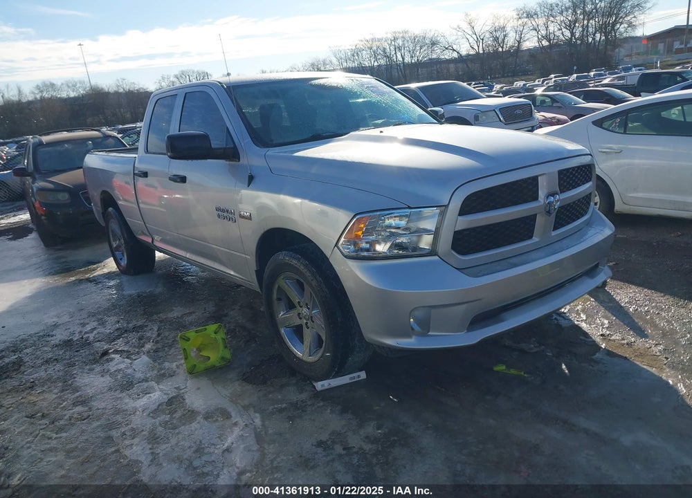 2017 RAM 1500 EXPRESS 4X4 6'4 BOX VIN: 1C6RR7FTXHS587855