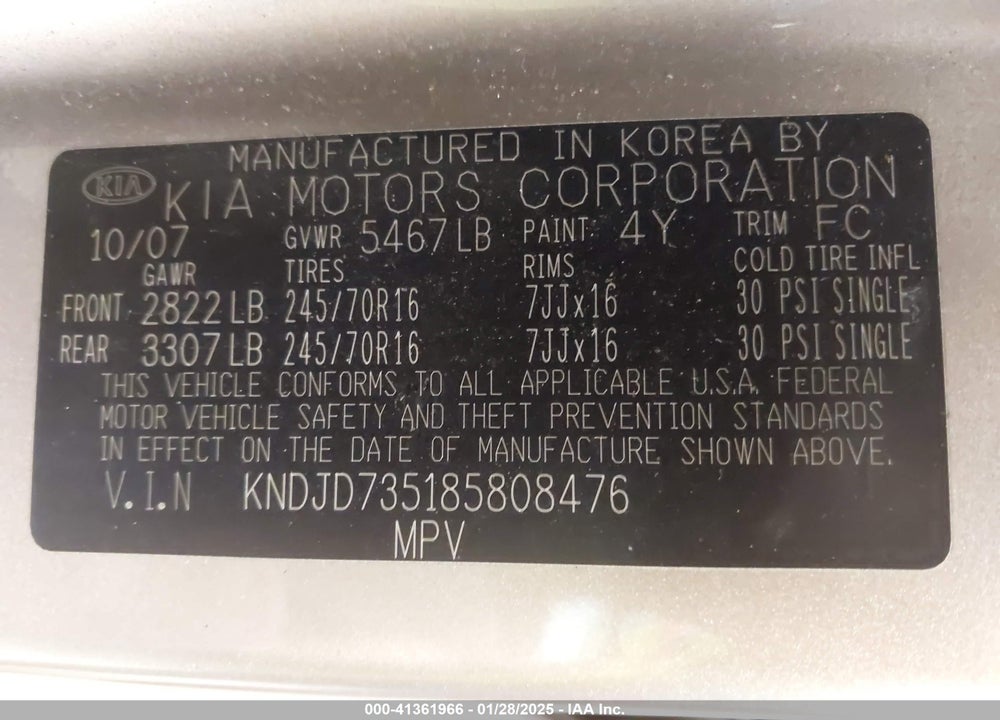 2008 KIA SORENTO LX VIN: KNDJD735185808476