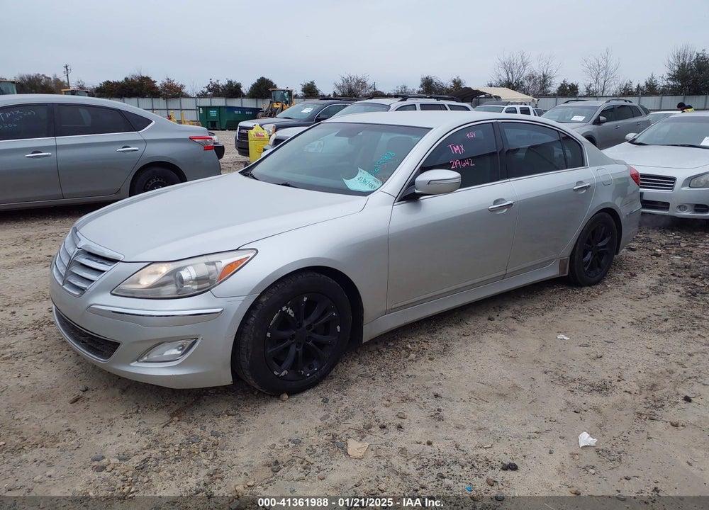 2013 HYUNDAI GENESIS VIN: KMHGC4DD9DU219642