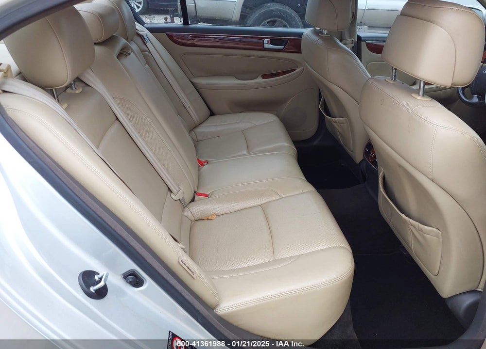 2013 HYUNDAI GENESIS VIN: KMHGC4DD9DU219642