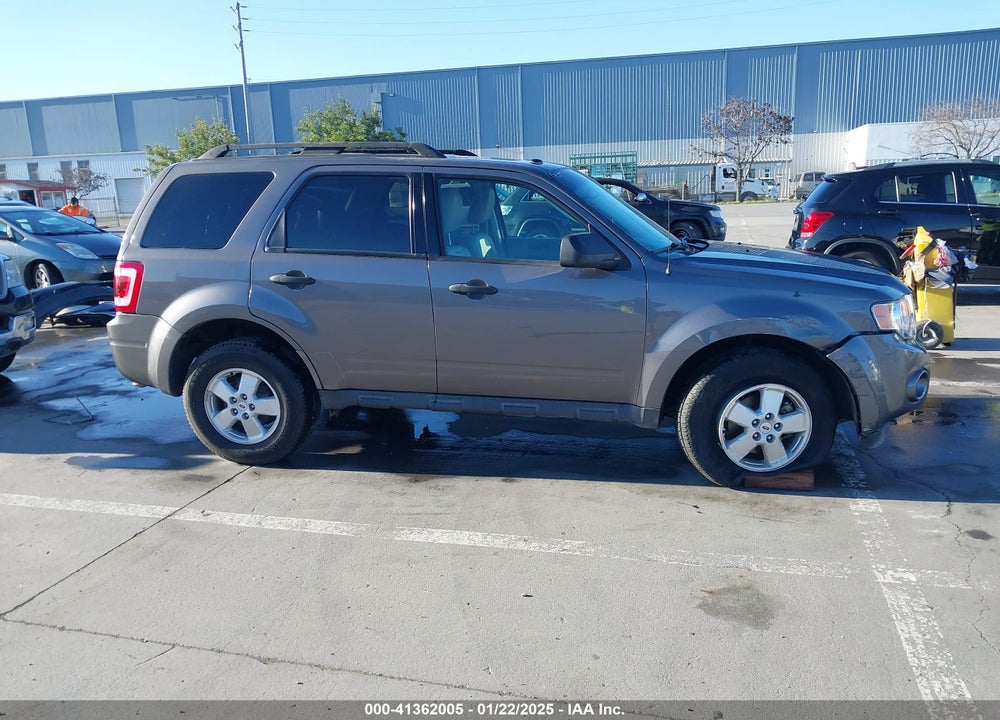 2011 FORD ESCAPE XLT VIN: 1FMCU0D79BKC63888