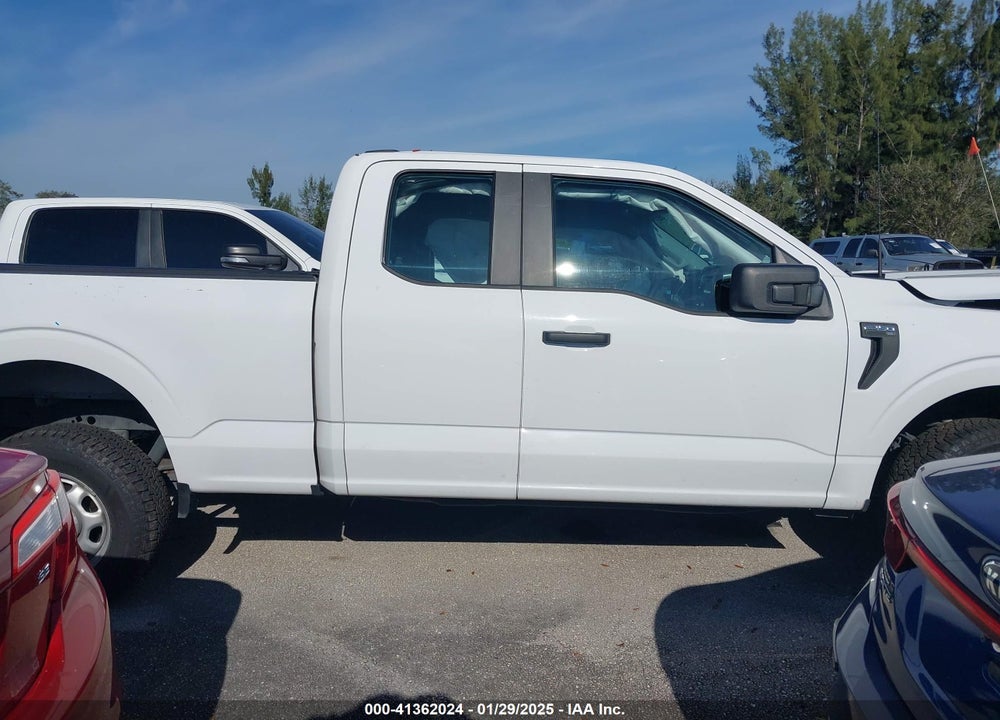 2022 FORD F-150 VIN: 1FTFX1E54NKD86627