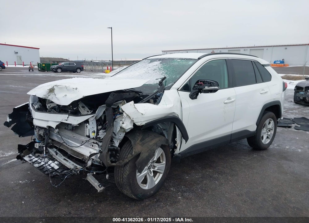 2021 TOYOTA RAV4 XLE VIN: 2T3P1RFV3MW170387