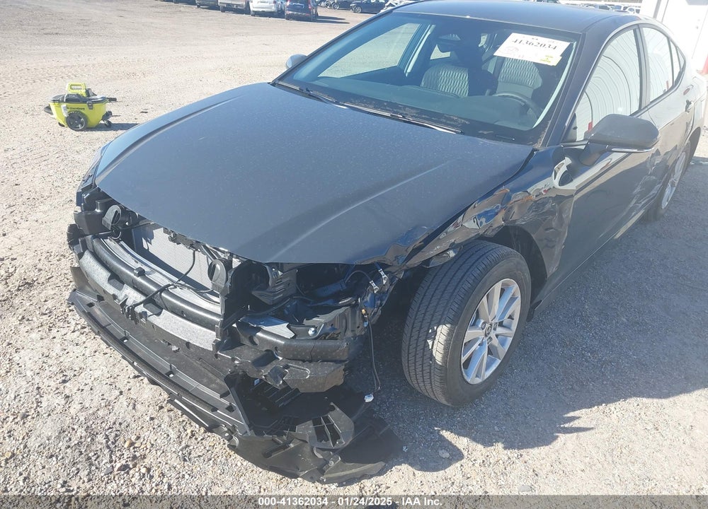 2025 TOYOTA CAMRY VIN: 4T1DAACK6SU081613