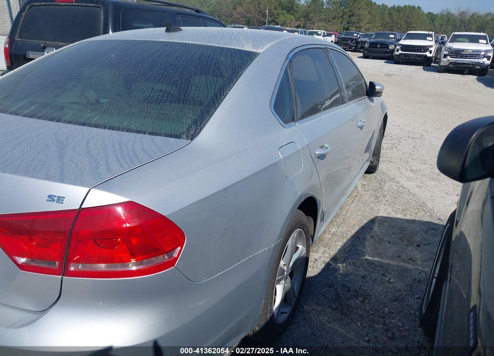 2012 VOLKSWAGEN PASSAT VIN: 1VWBP7A3XCC048773