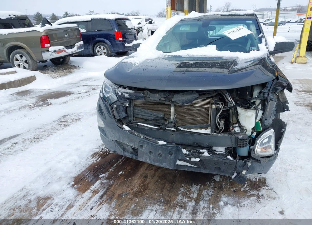 2018 CHEVROLET EQUINOX VIN: 2GNAXREV5J6102287