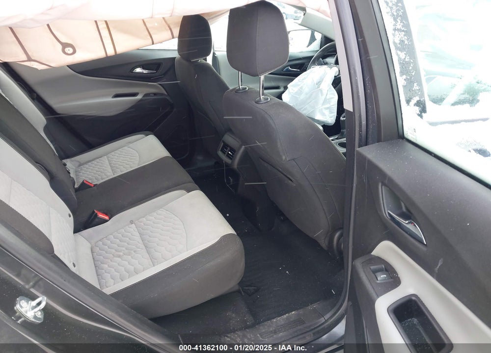 2018 CHEVROLET EQUINOX VIN: 2GNAXREV5J6102287