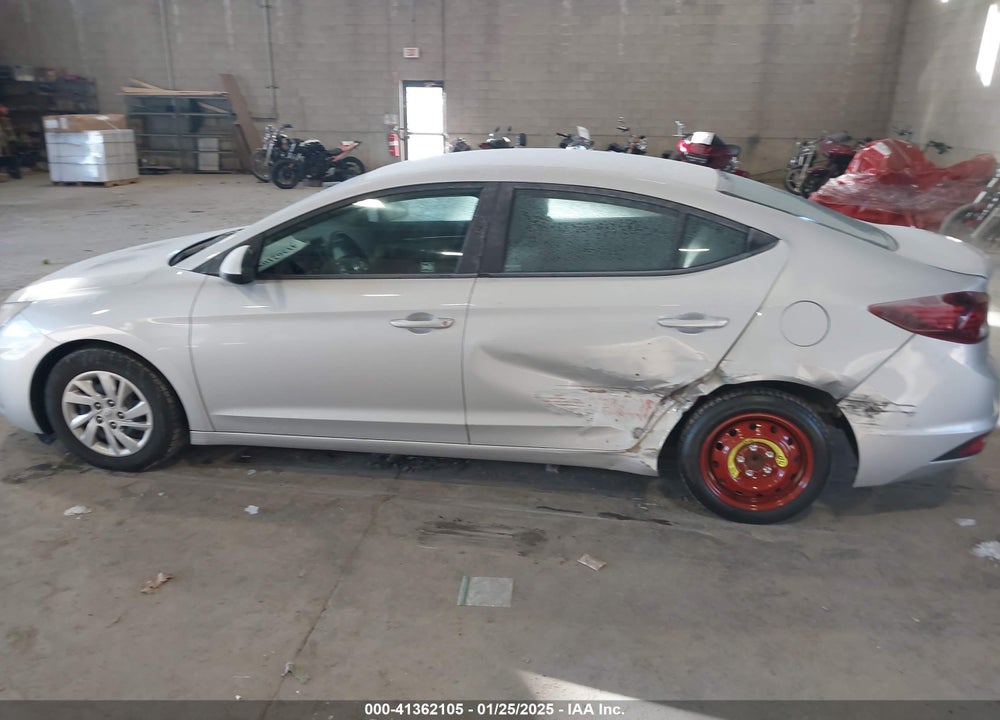 2019 HYUNDAI ELANTRA VIN: KMHD74LF6KU822183