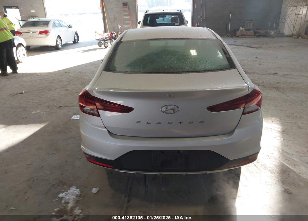 2019 HYUNDAI ELANTRA VIN: KMHD74LF6KU822183