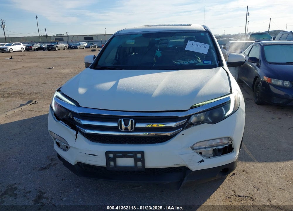 2018 HONDA PILOT EX-L VIN: 5FNYF5H58JB021793