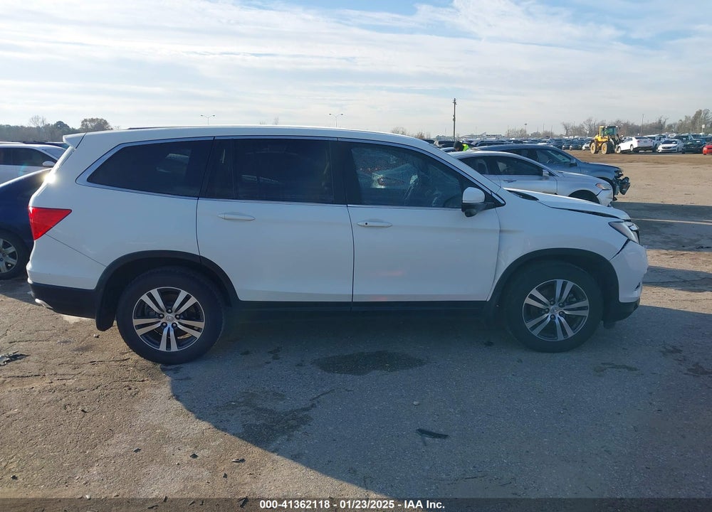 2018 HONDA PILOT EX-L VIN: 5FNYF5H58JB021793