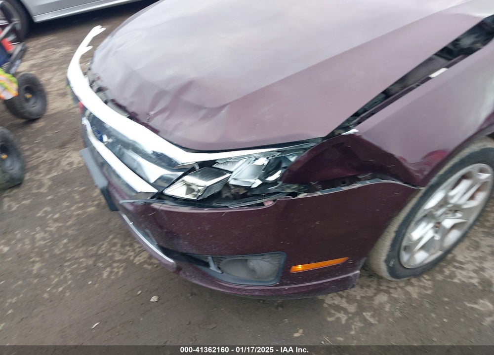 2011 FORD FUSION VIN: 3FAHP0HA4BR125796