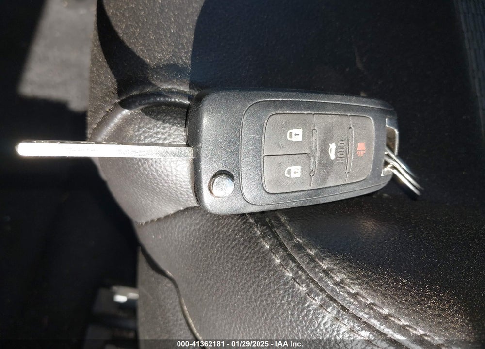 2016 CHEVROLET IMPALA VIN: 2G1105SA6G9154065