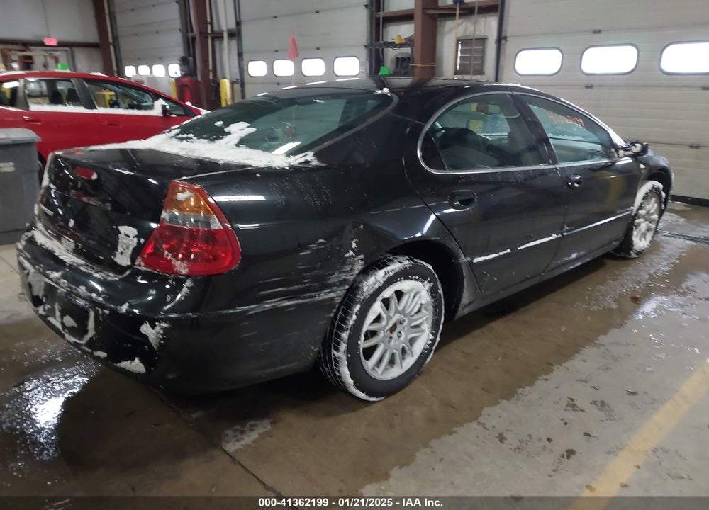 2004 CHRYSLER 300M VIN: 2C3HE66G74H621589