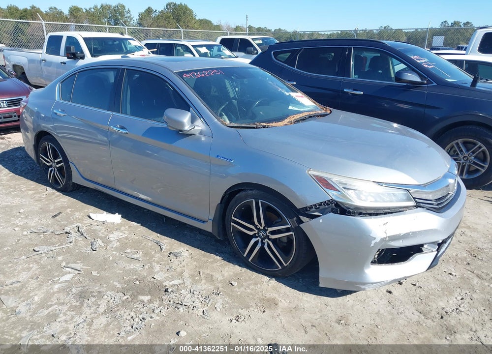 2017 HONDA ACCORD HYBRID TOURING VIN: JHMCR6F74HC005513