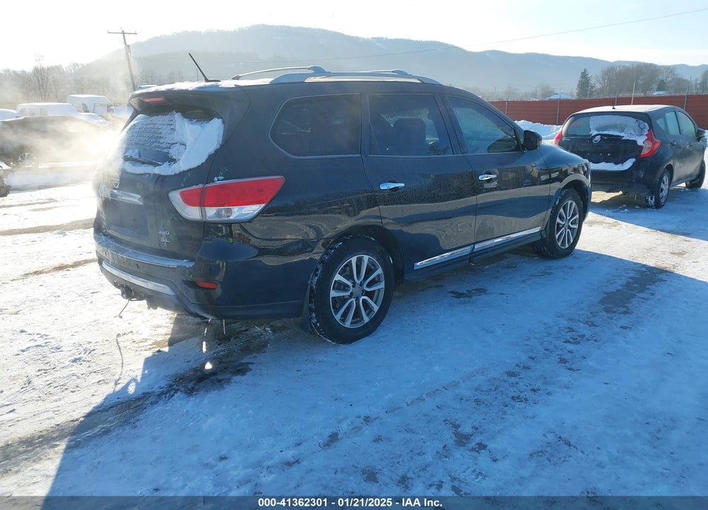 2015 NISSAN PATHFINDER SL VIN: 5N1AR2MMXFC708746