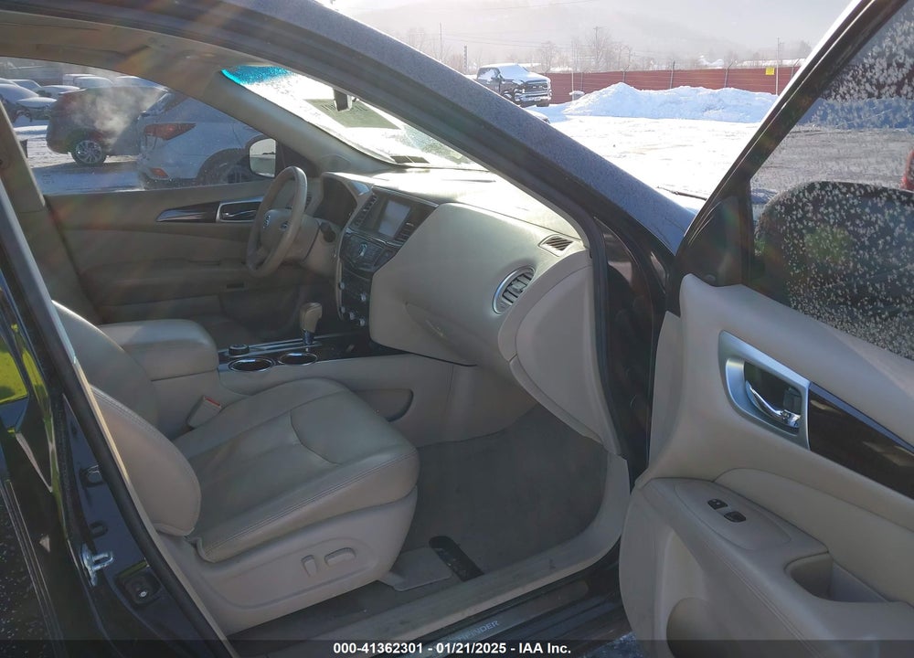 2015 NISSAN PATHFINDER SL VIN: 5N1AR2MMXFC708746