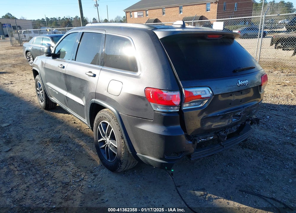 2018 JEEP GRAND CHEROKEE LAREDO E 4X2 VIN: 1C4RJEAGXJC402718
