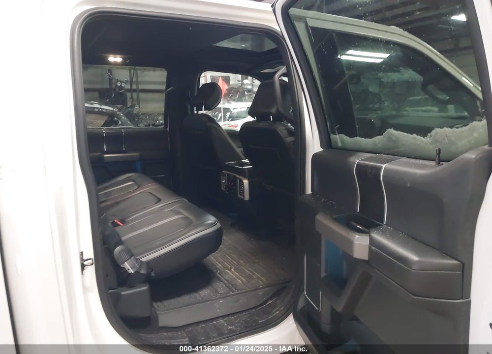 2019 FORD F-150 PLATINUM VIN: 1FTEW1E51KFA39873