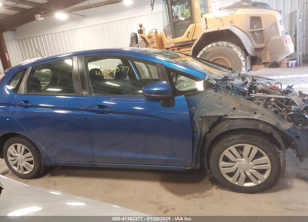 2016 HONDA FIT LX VIN: JHMGK5H54GS014051