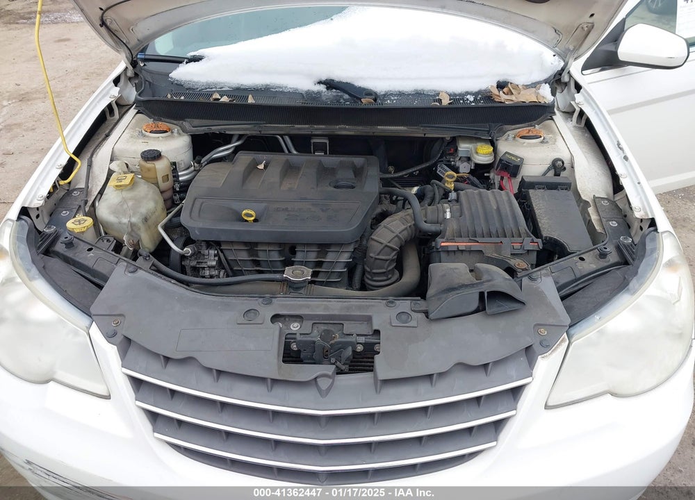 2010 CHRYSLER SEBRING VIN: 1C3CC5FB0AN172290