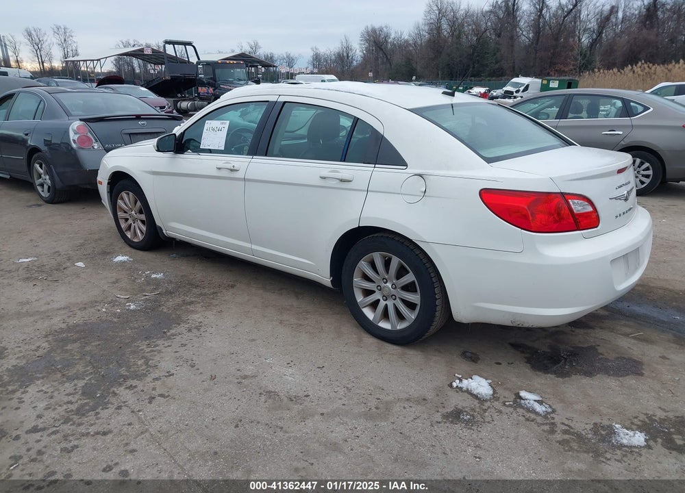 2010 CHRYSLER SEBRING VIN: 1C3CC5FB0AN172290