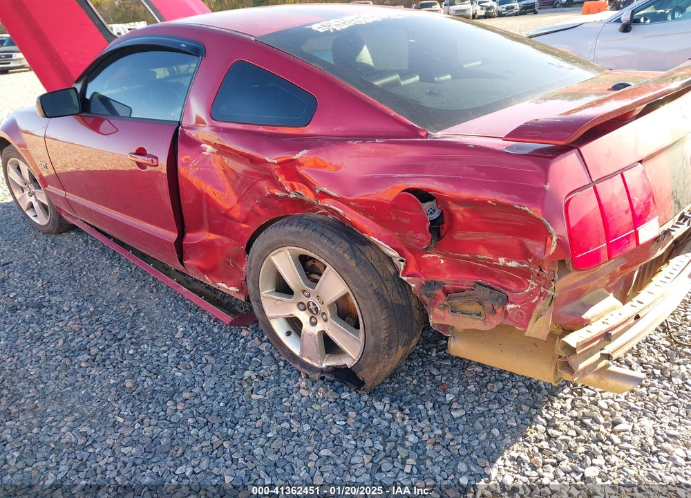 2007 FORD MUSTANG VIN: 1ZVHT82H075217702