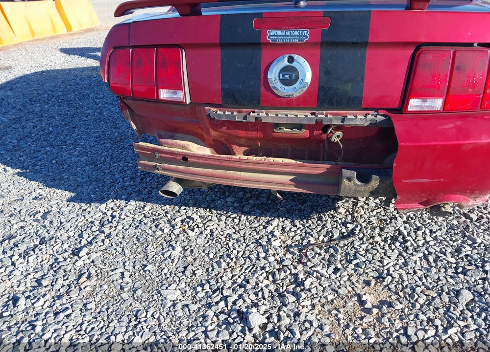 2007 FORD MUSTANG VIN: 1ZVHT82H075217702