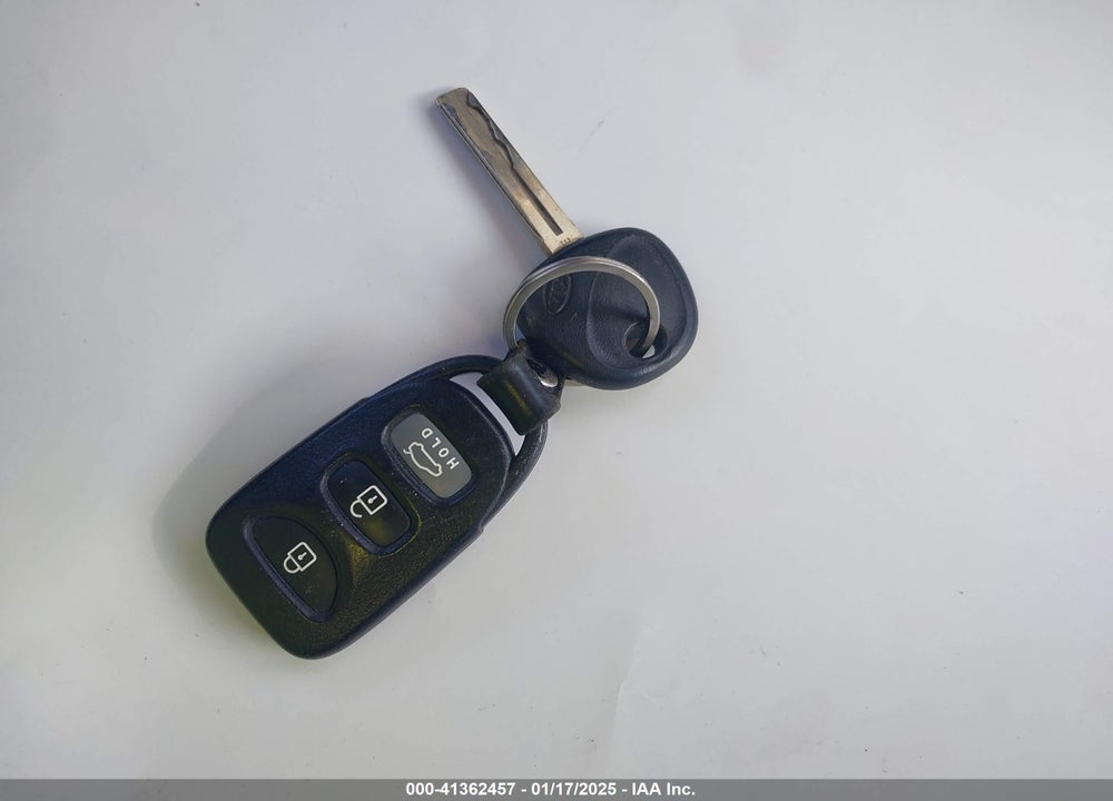 2011 KIA OPTIMA LX VIN: KNAGM4A75B5058517
